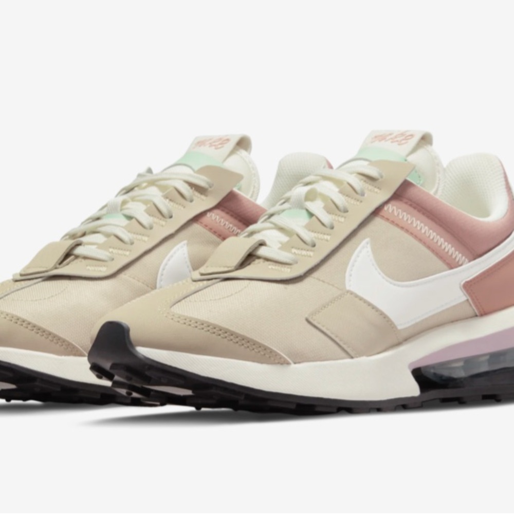 Nike Women's Air Max